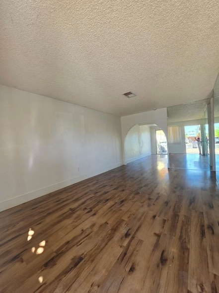 Foto del edificio - 83632 Manzanita Ave