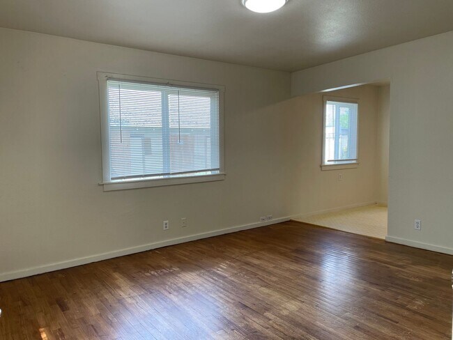 Foto del edificio - Nice 1 Bedroom 1 Bath Duplex