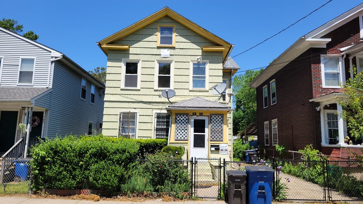 163 Rosette St Unit 2, New Haven, CT 06519 Apartments in New Haven, CT