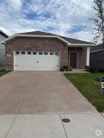 Building Photo - 4521 Firewheel Dr