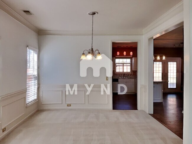 Building Photo - 11647 Northwoods Forest Dr.