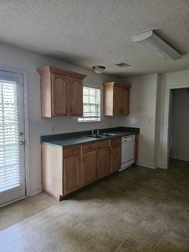 Building Photo - 116 Gailey Ct