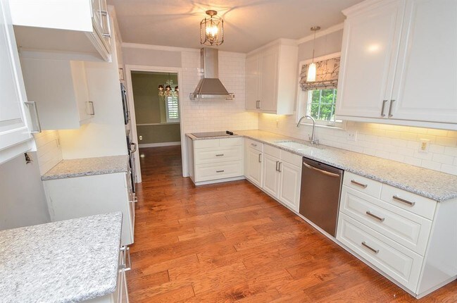 Foto del edificio - 14626 Broadgreen Dr