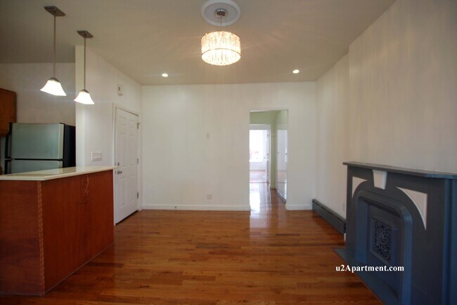 Building Photo - 30 Herkimer St