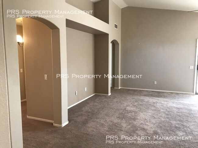 Foto del edificio - 1844 W Canyon Way