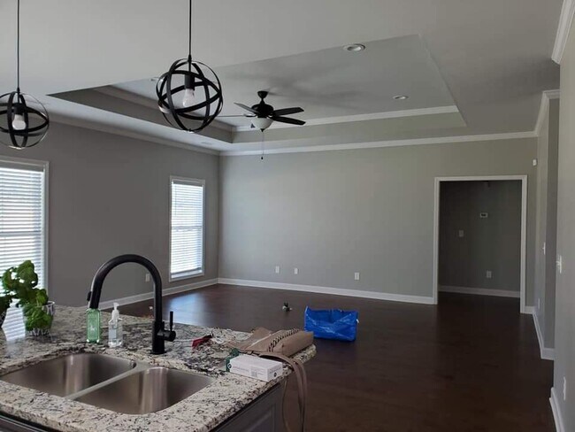 Family Room - 413 Thornbird Loop