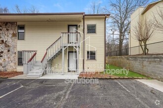 Building Photo - 514 Brookside Ct