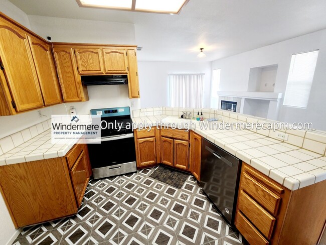 Foto del edificio - Rosemont Home Available Now!