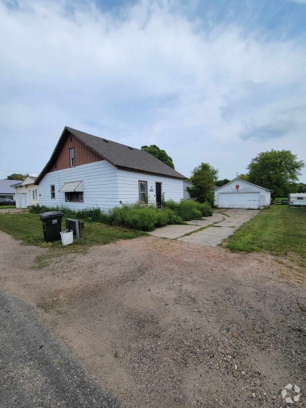 Houses for Rent under 1,000 in New Auburn MN 1 Homes