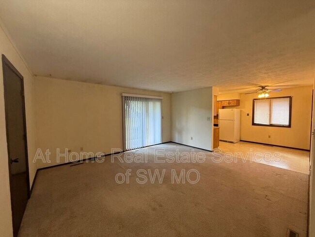 Foto del edificio - 518 E Washita Ct