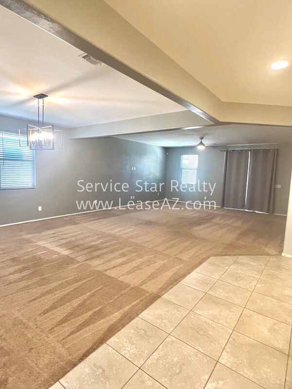 Building Photo - 4111 W Desert Ln