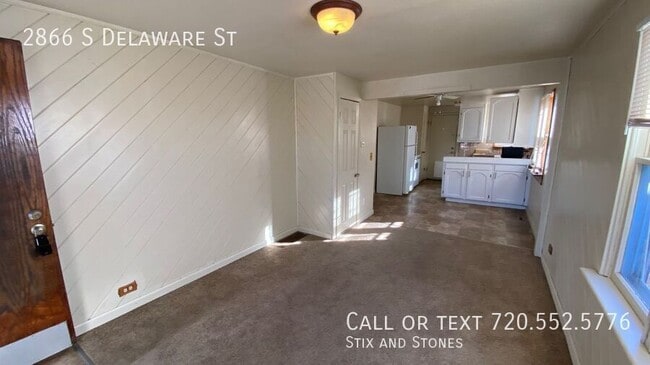 Building Photo - 2866 S Delaware St