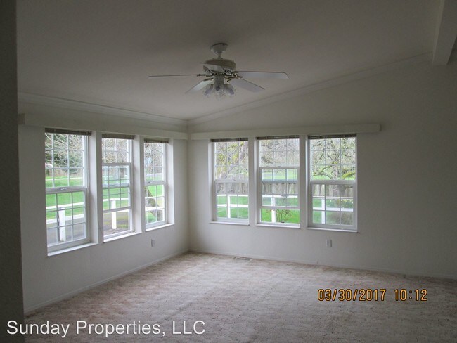 Foto del edificio - 83278 Bradford Rd
