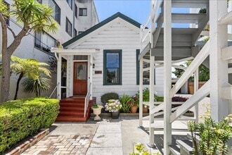 Building Photo - 618 Santa Clara Ave