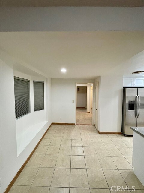 Building Photo - 385 S Atlantic Blvd