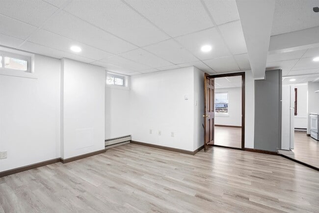 Foto del edificio - 103 Portsmouth Ave