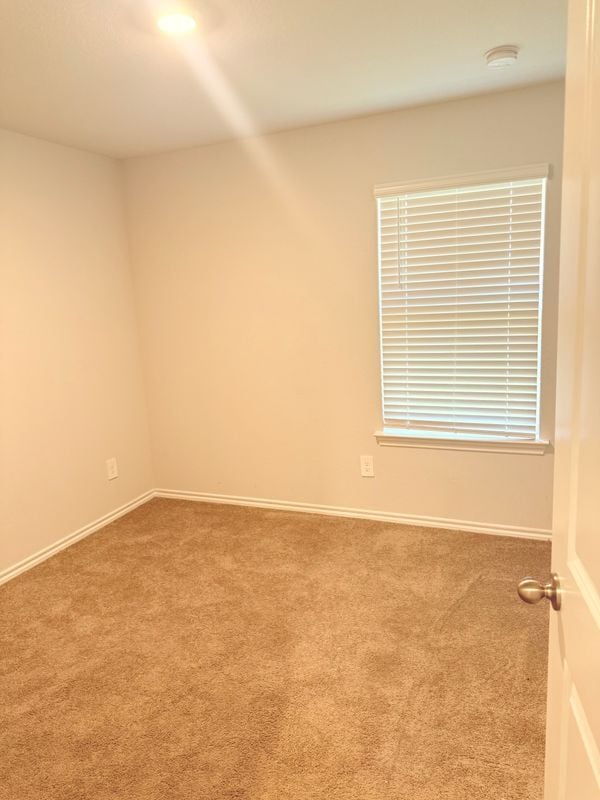 Building Photo - 437 Destin Dr