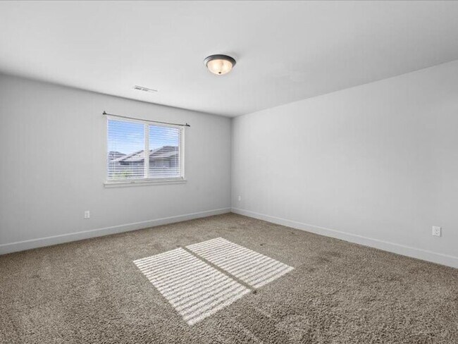 Foto del edificio - 4313 Vermilion Ln