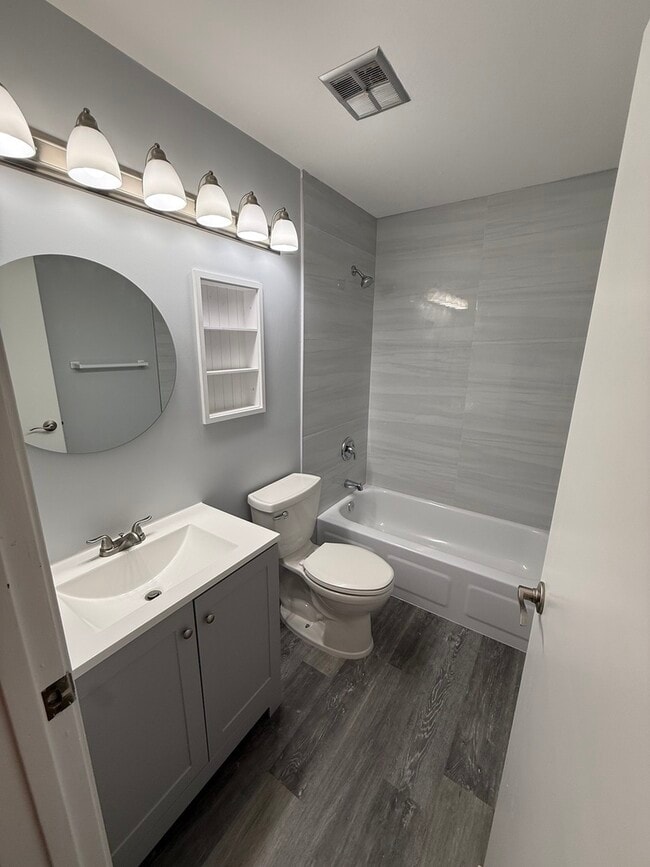 Building Photo - 20137 S Hampton Ct