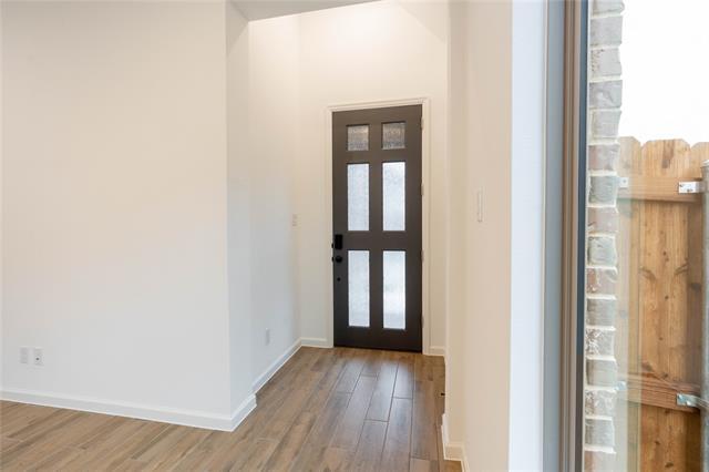 Foto del edificio - 4148 Hudson St