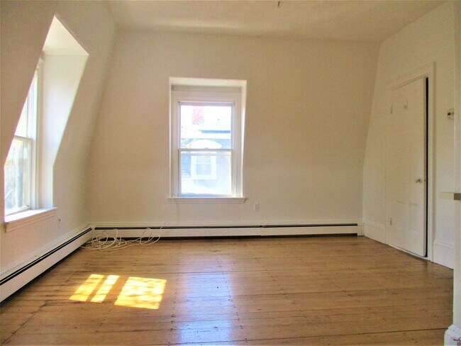 Foto del edificio - 385 Washington St