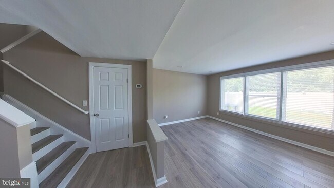 Foto del edificio - 2050 Nike Dr