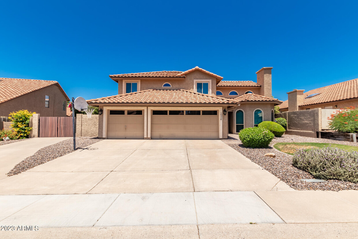 Primary Photo - 10328 E Wood Dr