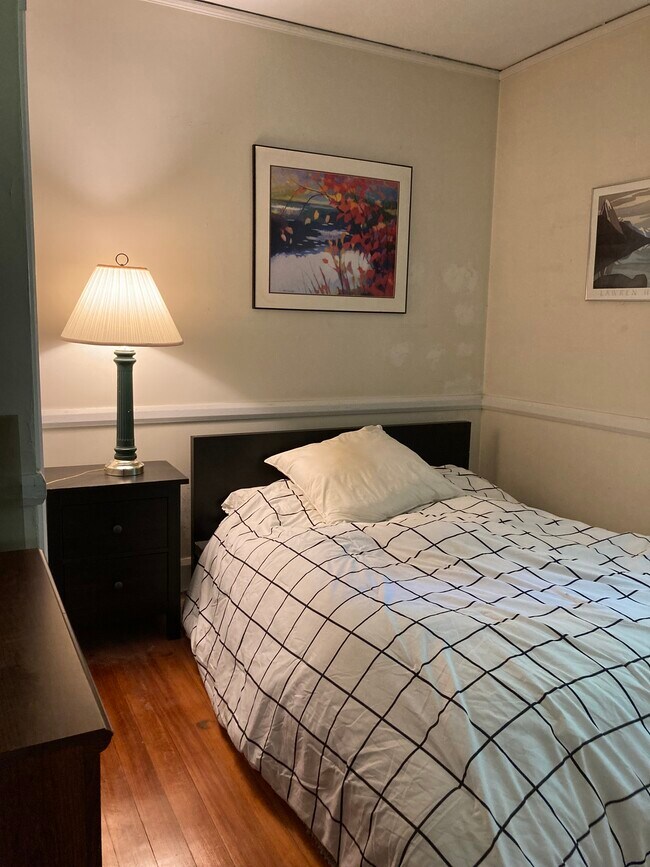 Foto del edificio - 254 Fairhaven Rd