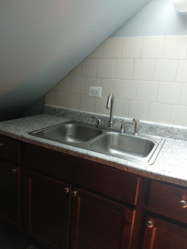 Building Photo - 2407 S Drake Ave