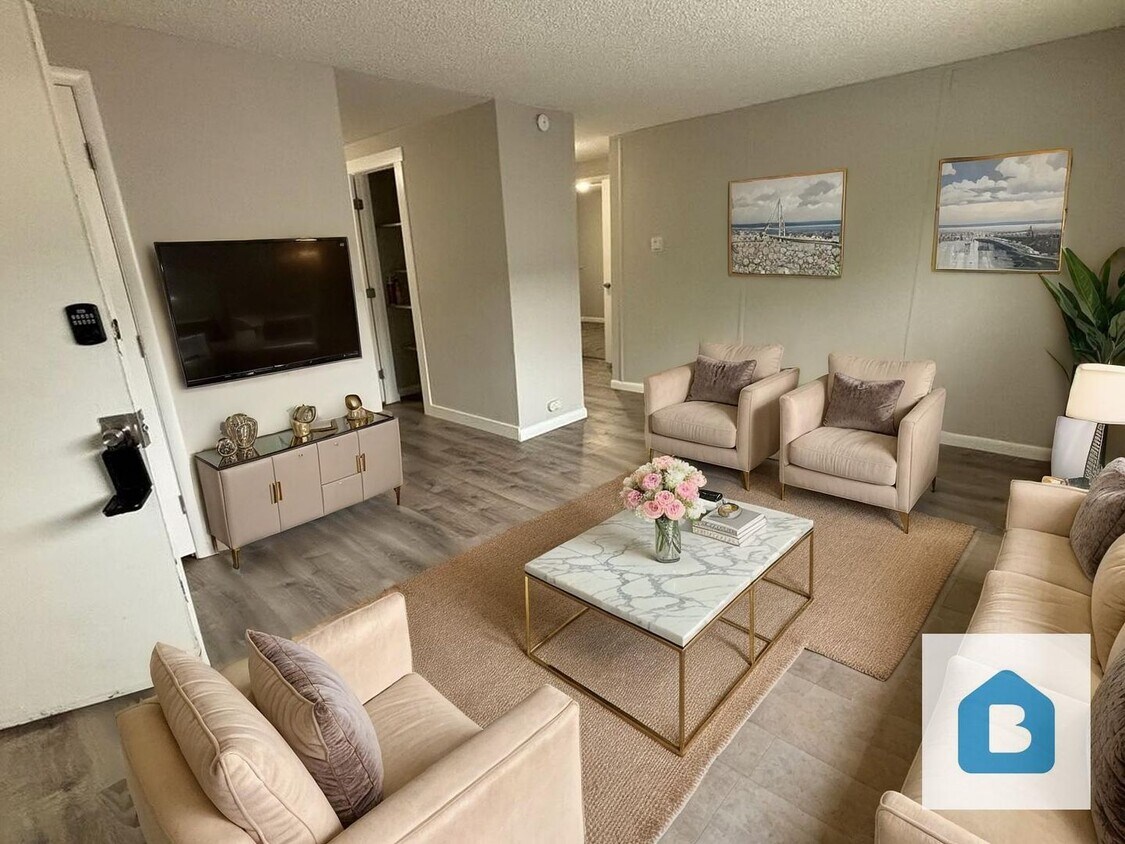 Foto principal - 340 Gahart Dr