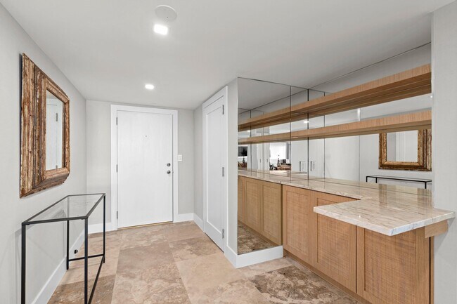 Foto del edificio - 1801 S Flagler Dr