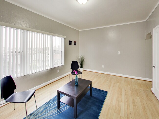 Foto del edificio - 1616 35th Ave