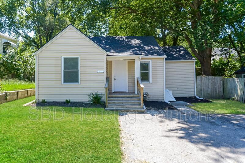 4011 W 47th St, Roeland Park, KS 66205 House Rental in Roeland Park, KS