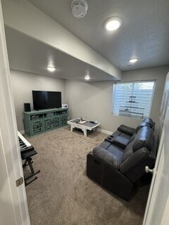 Foto del edificio - 8851 N Cedar Pass Rd