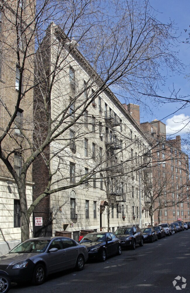 150 Haven Avenue Apartaments - 150 Haven Avenue