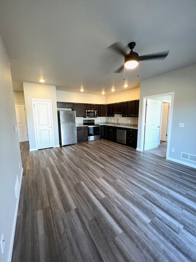 300 E Main St, Solon, IA 52333 300 E Main St Solon, IA