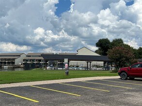 Building Photo - 7041 Kingston Cove Ln