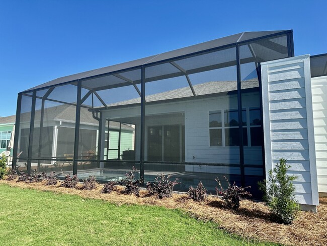 Building Photo - Gorgeous Home with a Private Pool Ready to...