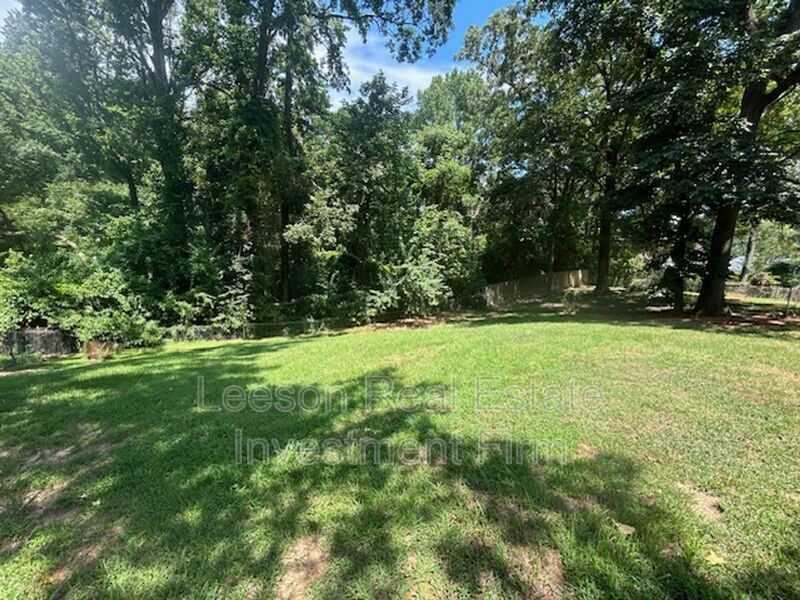 Building Photo - 8509 Timberwood Ln