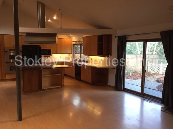 Foto del edificio - 3153 Hambletonian Ln