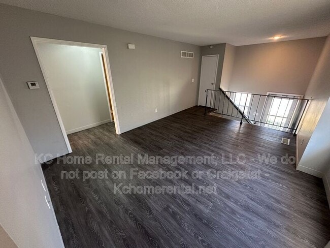 Foto del edificio - 1525 Jackson Ave