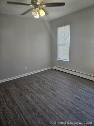 Building Photo - 640 Elm St