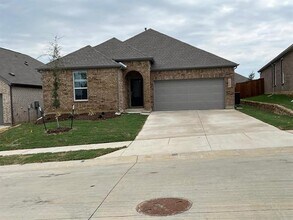 Building Photo - 10009 Warlander Dr