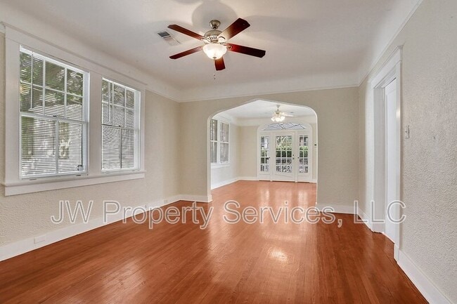 Photo - 128 Lake Ave House