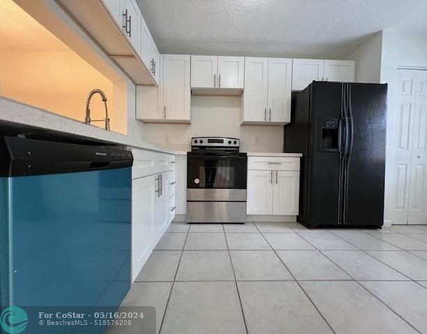 Building Photo - 6818 Sienna Club Dr