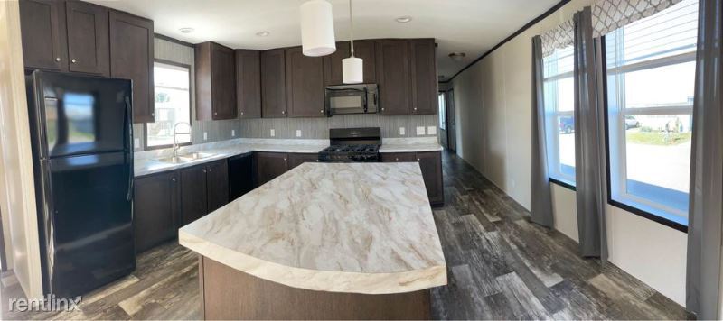 Foto principal - 250 SE Laurel St