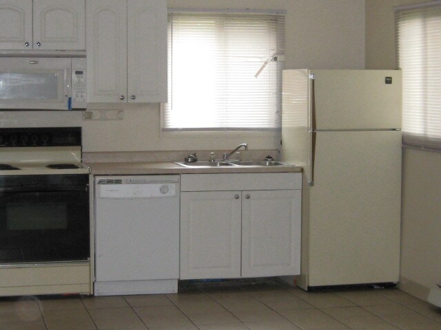 Foto principal - 911 8th St S