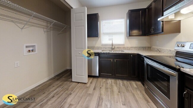 Building Photo - 31 Walnut Run Ct