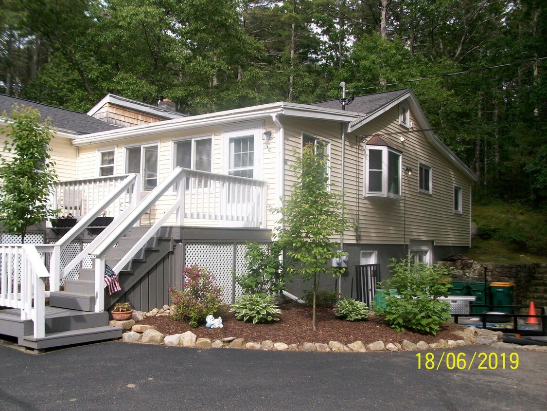400 Blackwater Rd, Rochester, NH 03867 House Rental in Rochester, NH