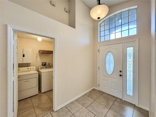Foto del edificio - 11819 Hatcher Cir